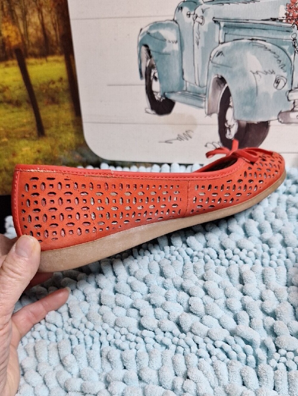 Giani Bernini Coral Laser-Cut Bow Ballet Flats - Picture 6 of 6